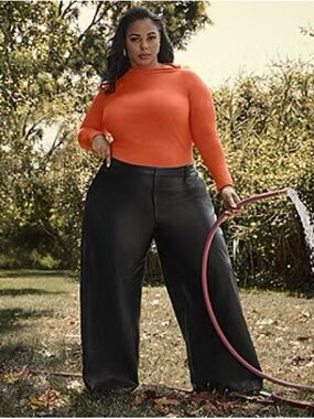 🖤 NWT Ashley Graham Plus Size Faux Leather Wide Leg Trouser Pants 20W, 24W, 26W